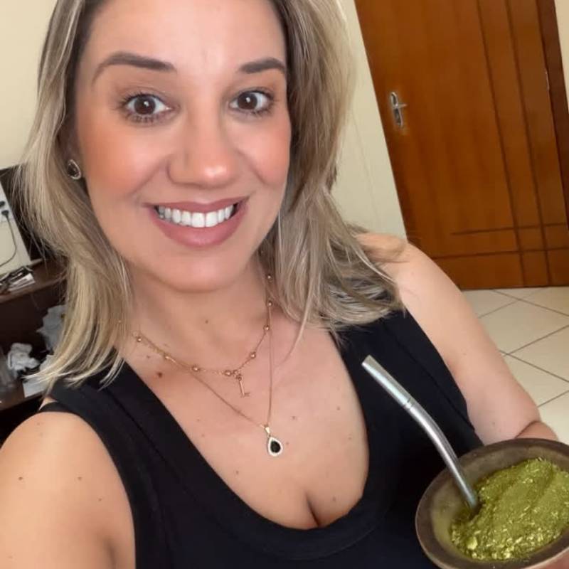 isabella, 41, Maryland