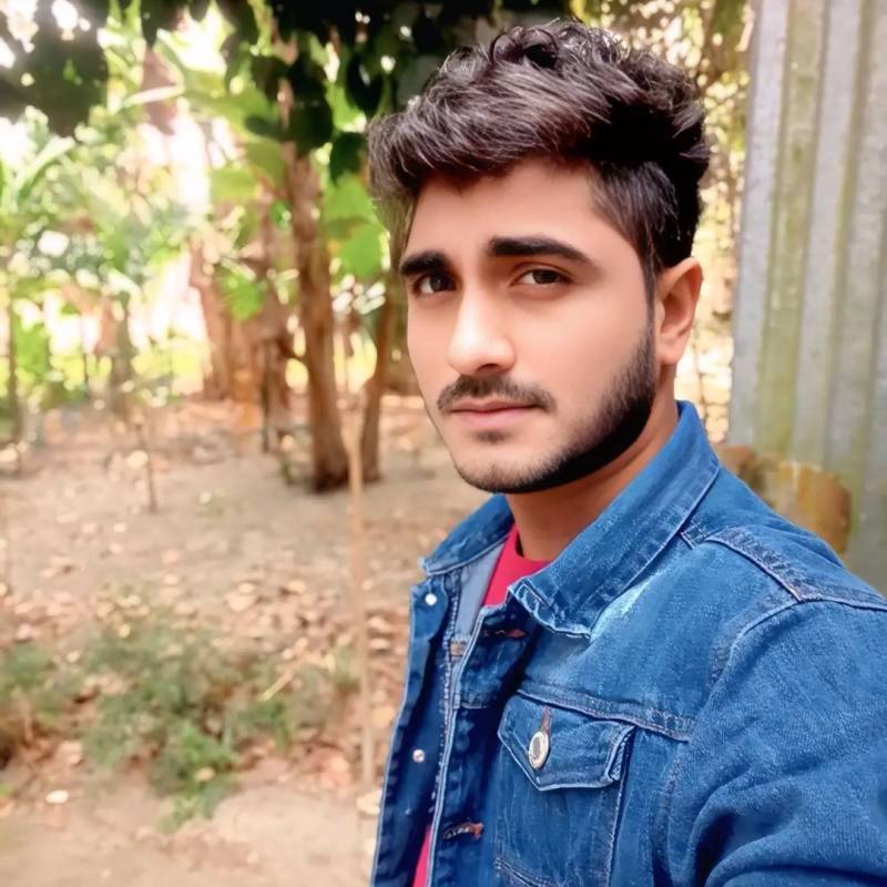 MD YOUSUF, 30, Chittagong