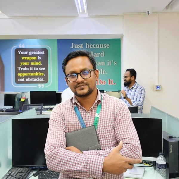 TUHIN, 35, Tennessee