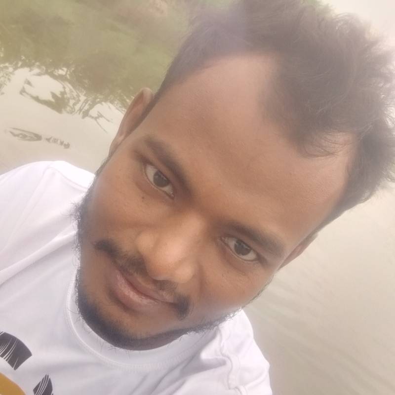 Halim, 31, Uk
