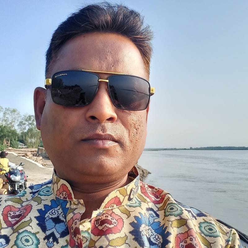 Niamun, 54, Montana