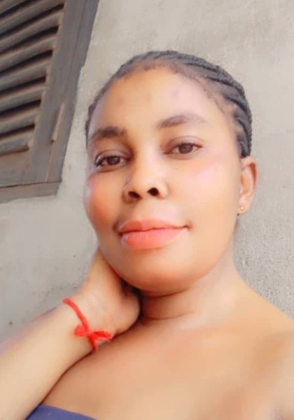 Mary, 27, Victorville California