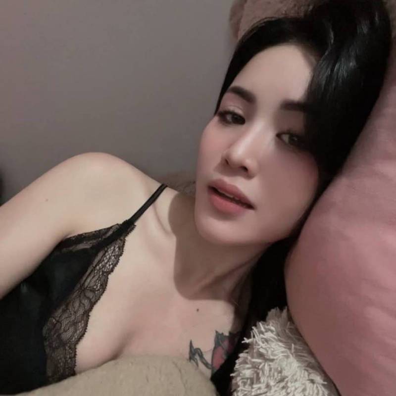 GorgeousMe, 32, Douala