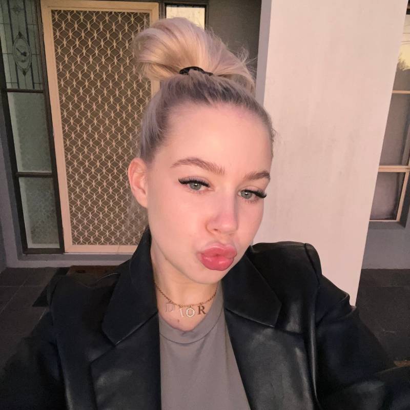 denise, 29, United States of America