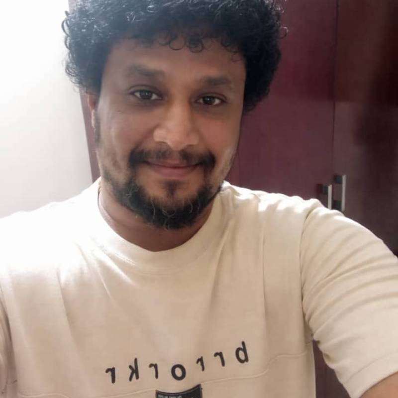 Mohamed, 36, Sydney