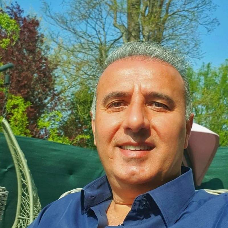 Leon, 50, Bangladeshi