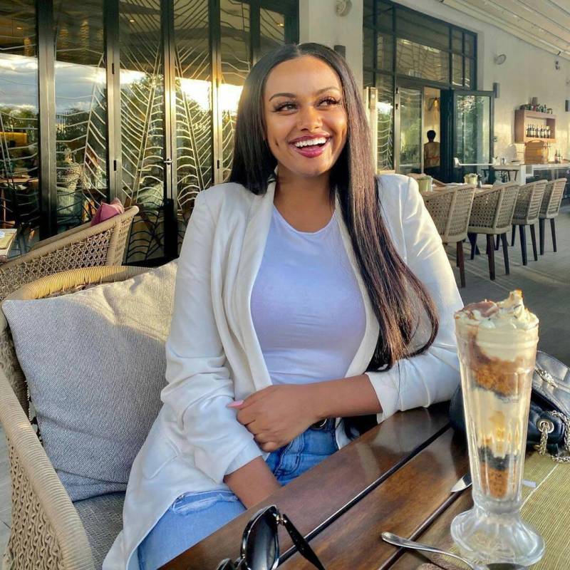 Mary, 27, Riga