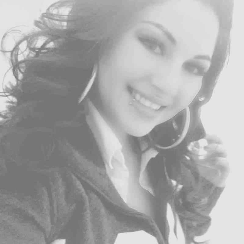 Lita, 32, B