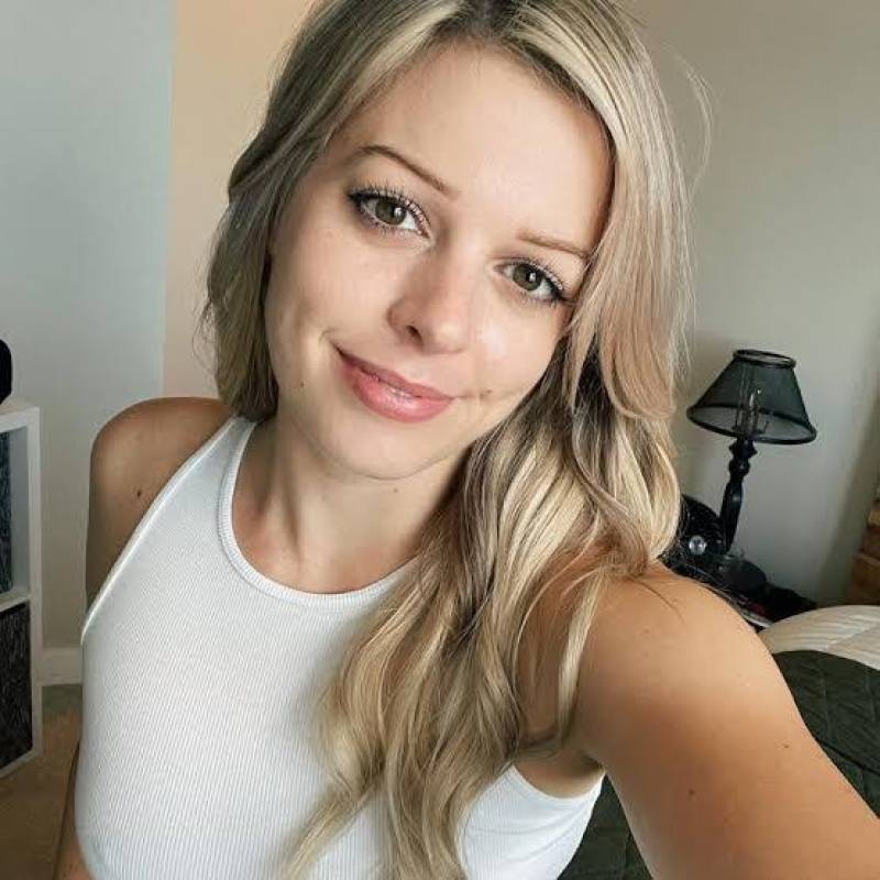 Nara, 31, Scotland United Kingdom