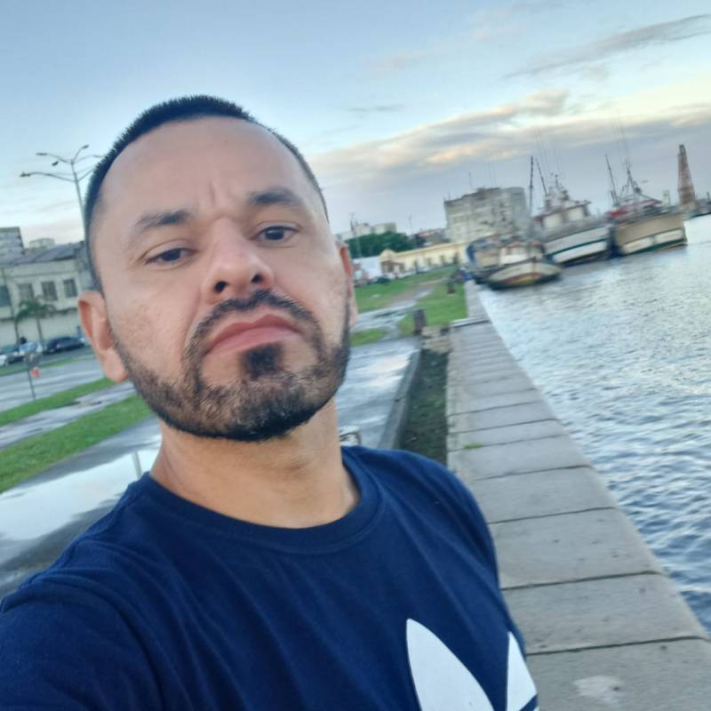 thiago, 43, Orlando Florida United States