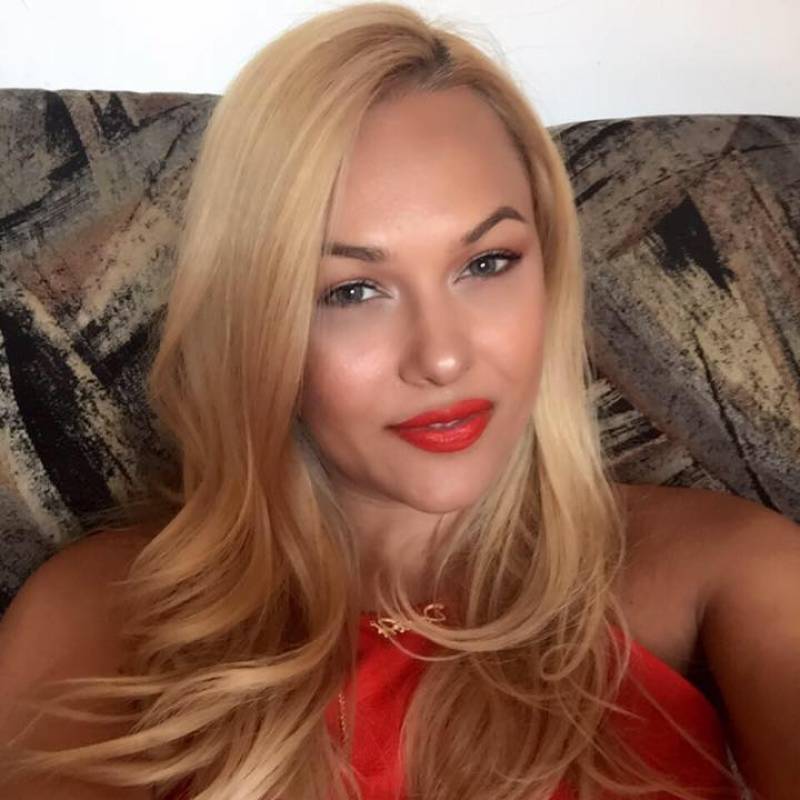 Sandra, 36, uk