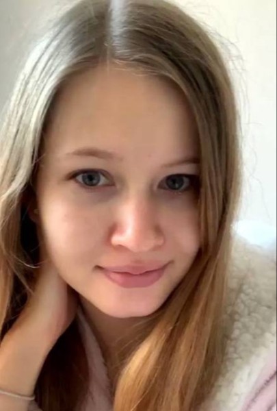 Isabella, 32, United State