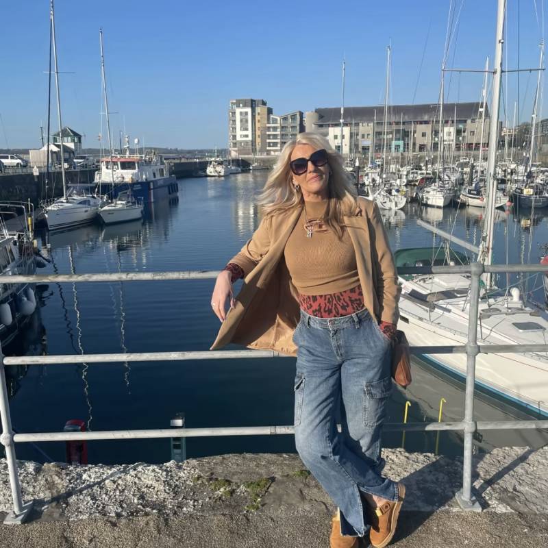 Tania, 45, Dallas