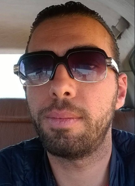 Youssef, 41, Riga