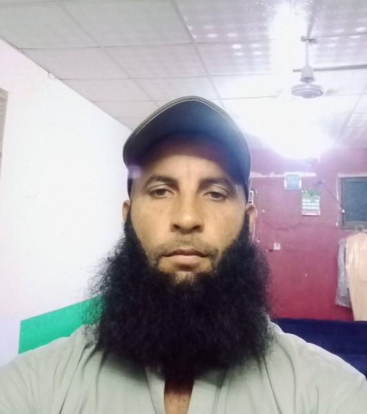 NOOR KHAN, 40, Daka
