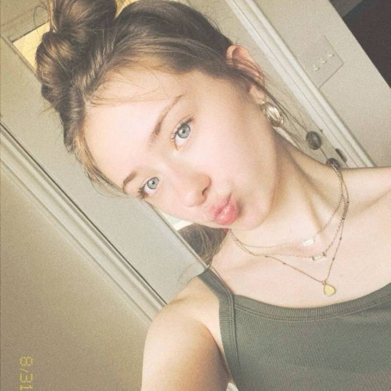 Lily, 28, Any County