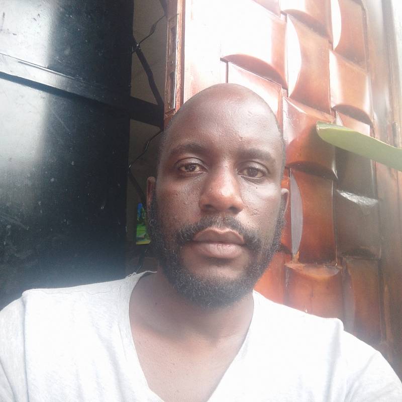 Gunz, 41, Pirojpur