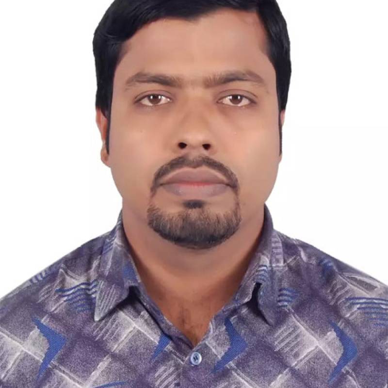 Muhammad, 37, jekapbils