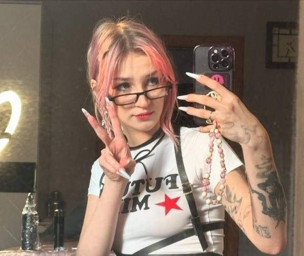 Emily, 24, Afghanistan