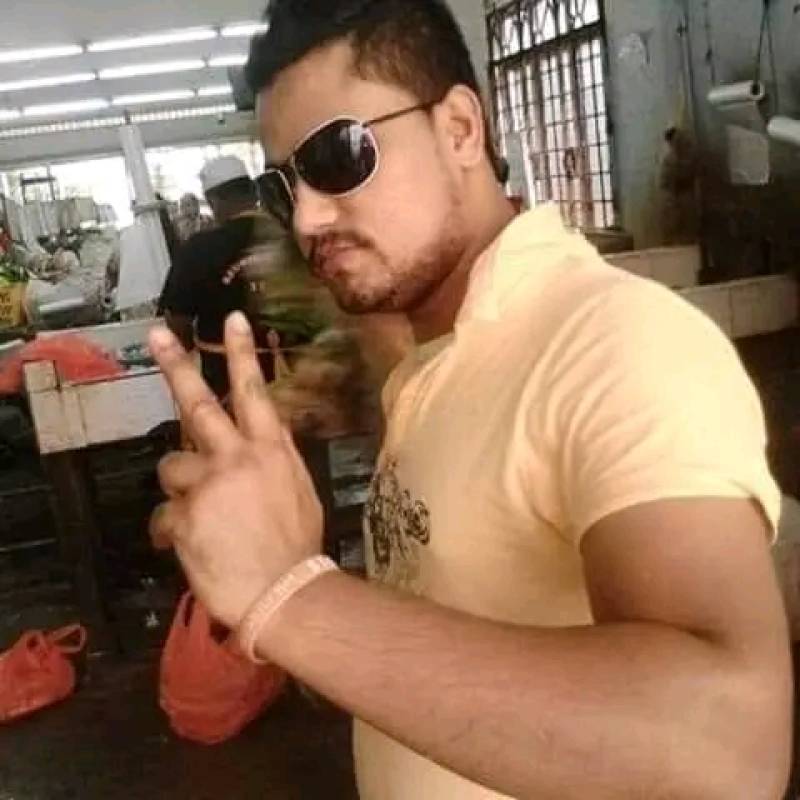 Md vir, 26, North Miami florida