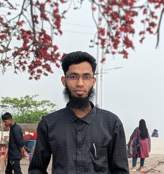 ABDUL JALIL, 32, Hamburg