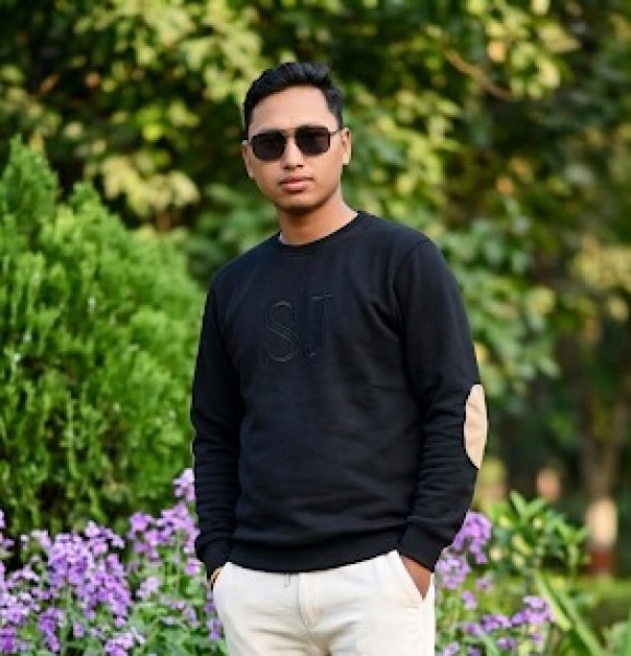 Serabon ray, 24, Senegal