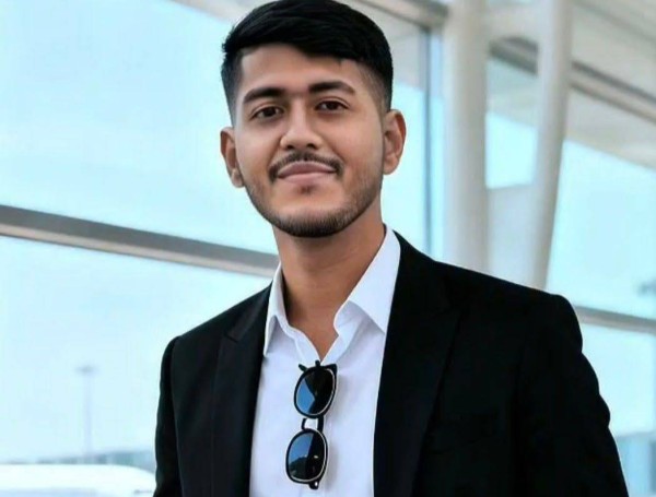 Shakil khan, 26, Uk