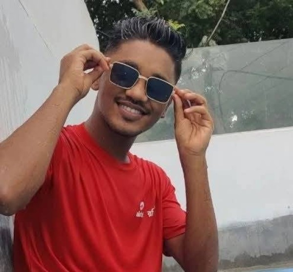 Rian, 22, kabul