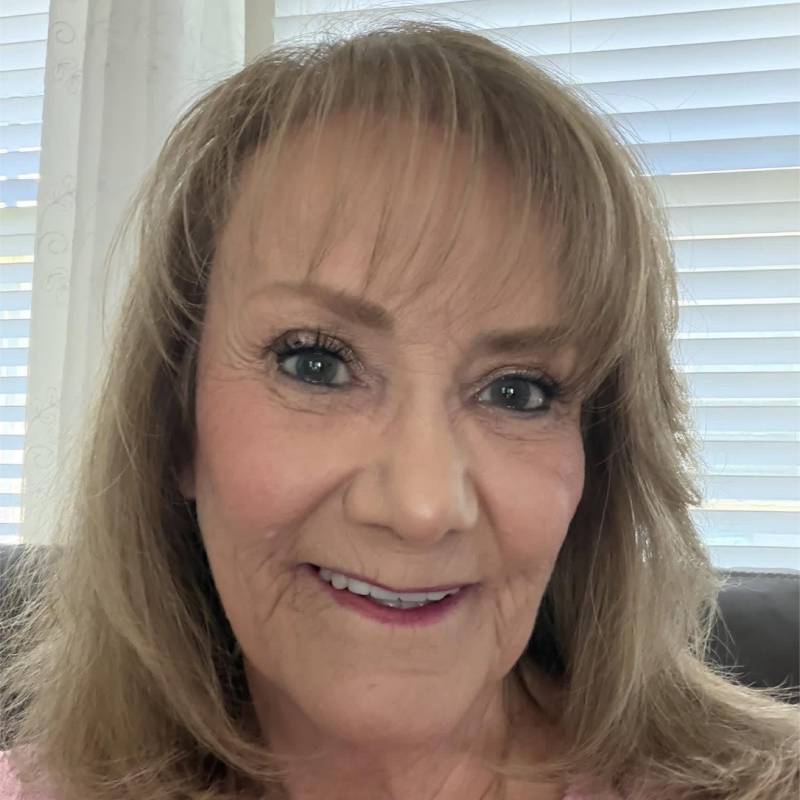 Rebecca, 47, oakville