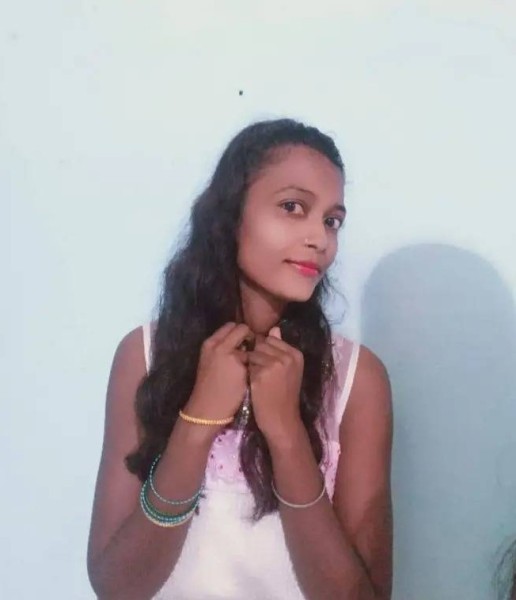 Chandrawati kumari, 32, united kingdom
