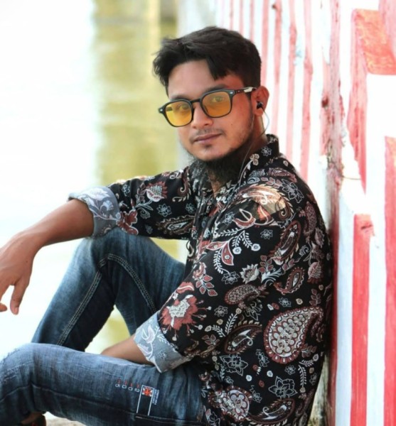 Md Robiul khan, 31, Bangaladash
