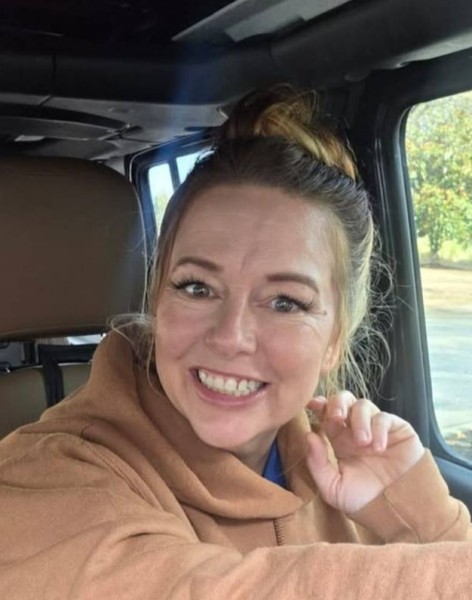 Sylvia, 41, Bellevue Washington state