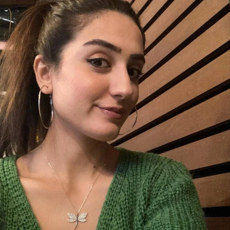 Sophia, 29, Ghana
