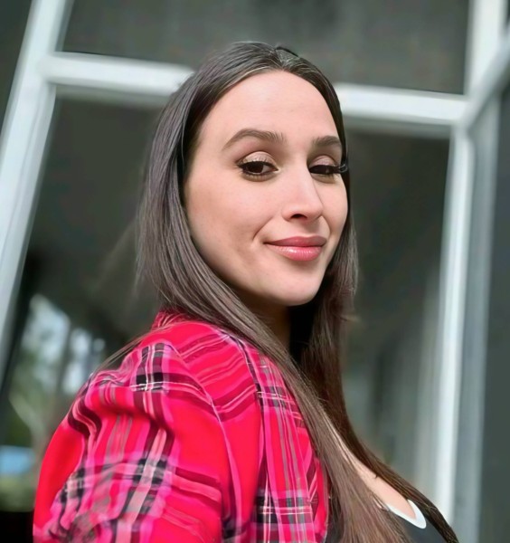 Natasha Adams, 34, Pirojpur