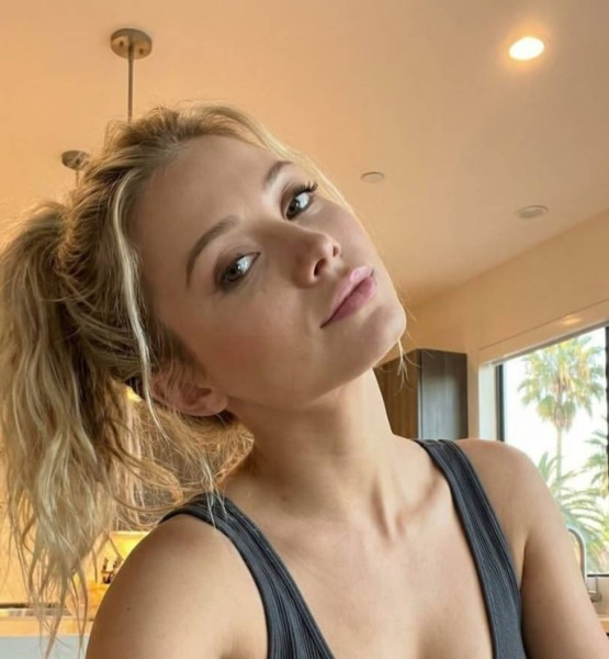 Kaddy reeves, 35, Bellevue Washington state