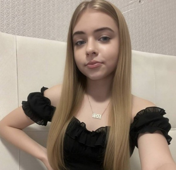 Sonia, 19, Ohio