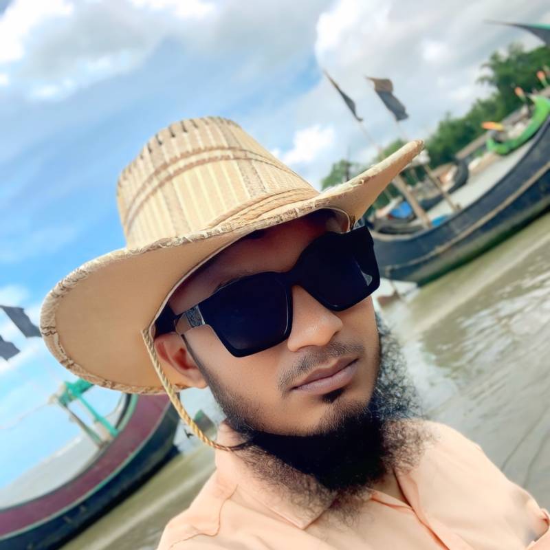 KHAN, 31, Melbourne