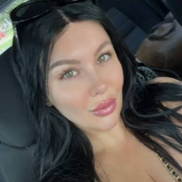 Mel, 36, Dhaka Bangladesh