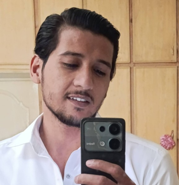 Wijdan, 26, Norway