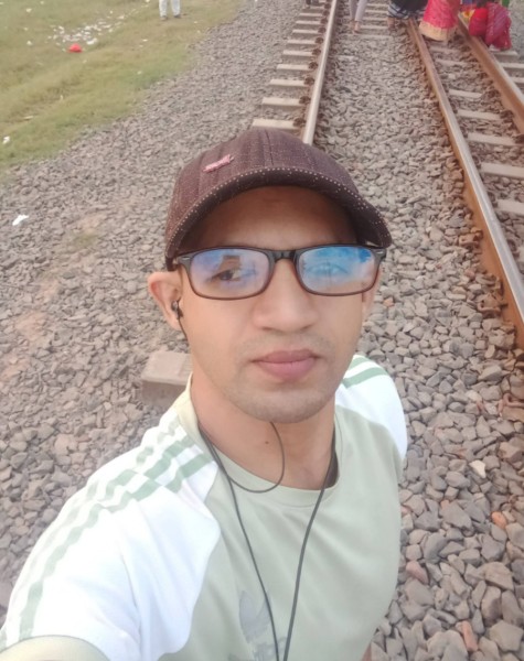tanvir, 34, Washington