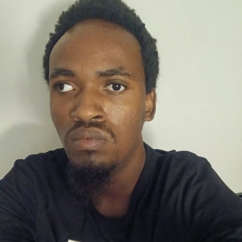Moise, 22, jekapbils