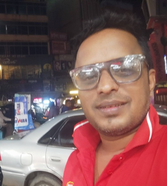 Alok Sharkar, 33, Chicago