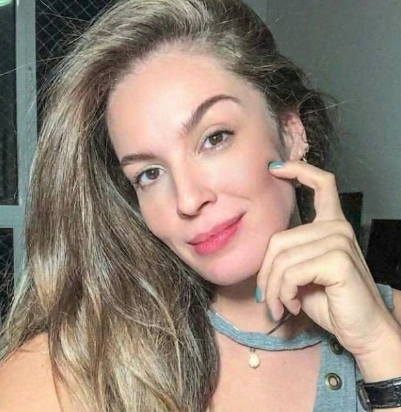 Helen Robert, 36, uk