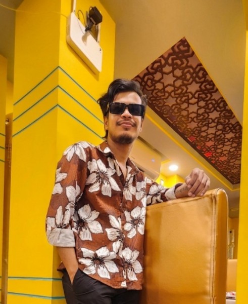 Ariyen Shakib, 26, Netherlands