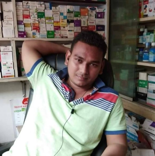 Ismail, 34, Germany