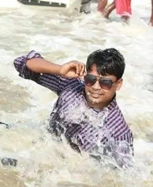 Lukman, 32, California
