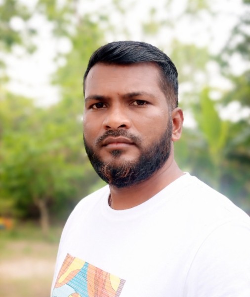 Md, 41, Algeria