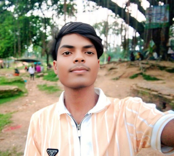 R L Rakib, 18, Norshingdi Dhaka Bangladesh