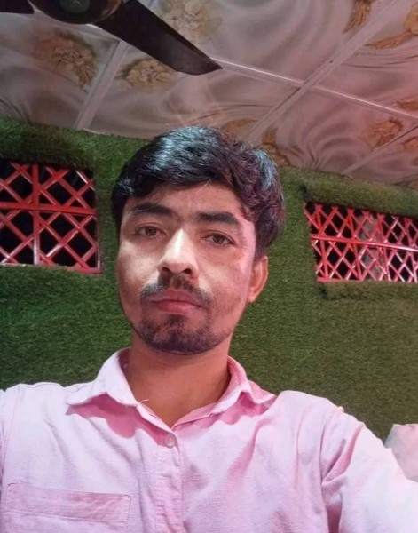 Fizar, 28, Austin Texas