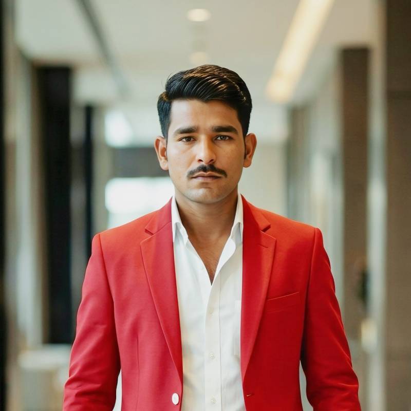 Joynal, 31, Dallas